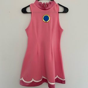 Halloween Costume Princess Peach